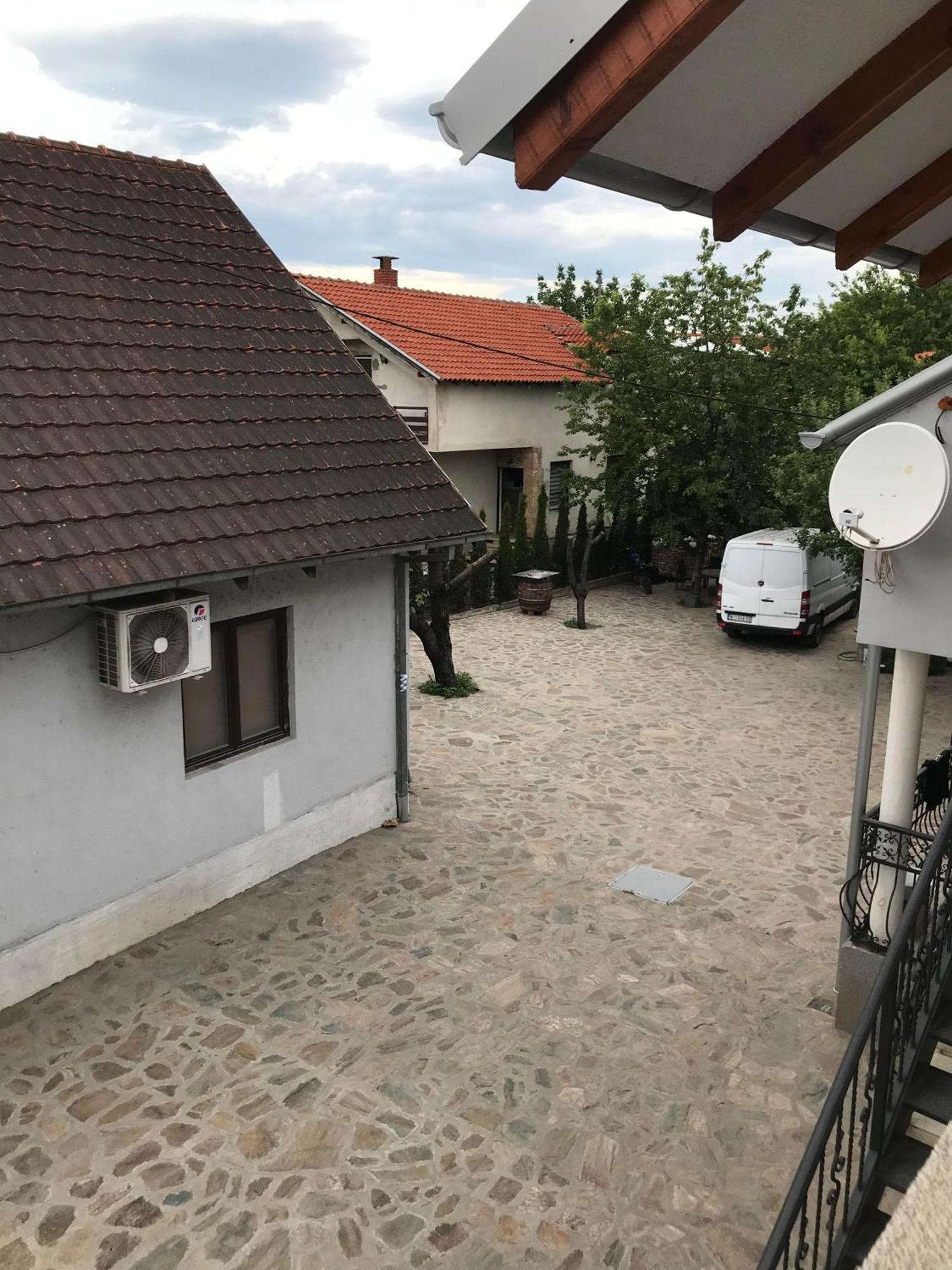 Apartments Pkt Delux Nisz Zewnętrze zdjęcie