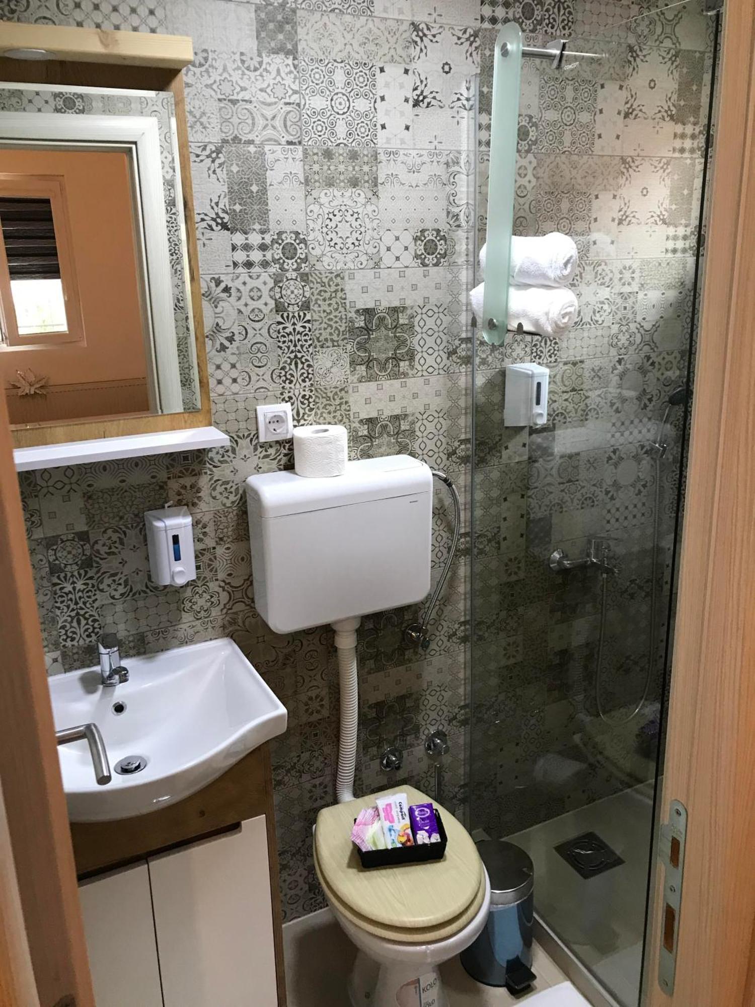 Apartments Pkt Delux Nisz Zewnętrze zdjęcie