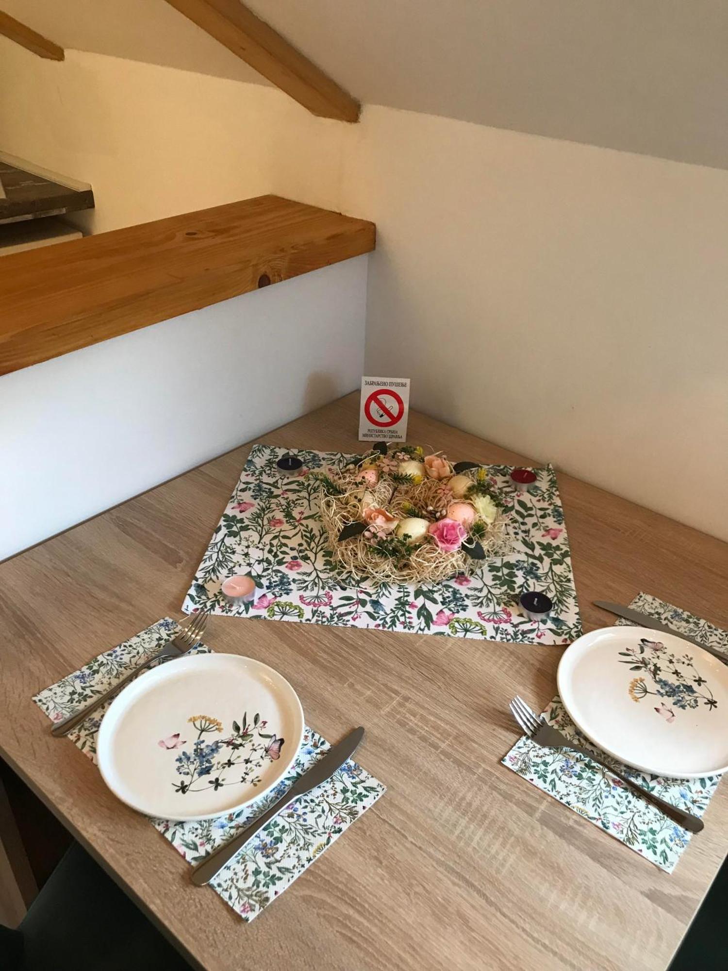 Apartments Pkt Delux Nisz Zewnętrze zdjęcie