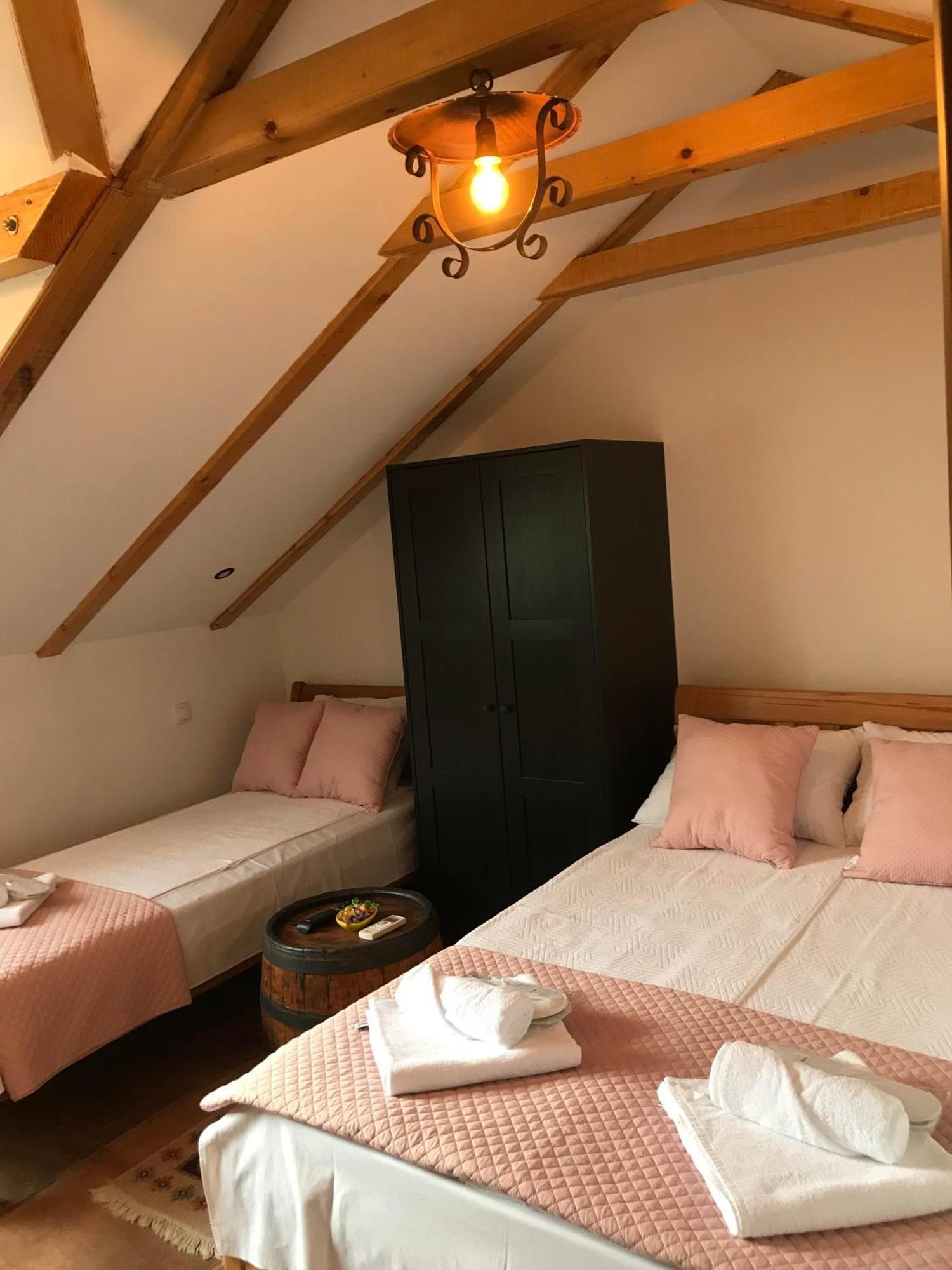Apartments Pkt Delux Nisz Zewnętrze zdjęcie