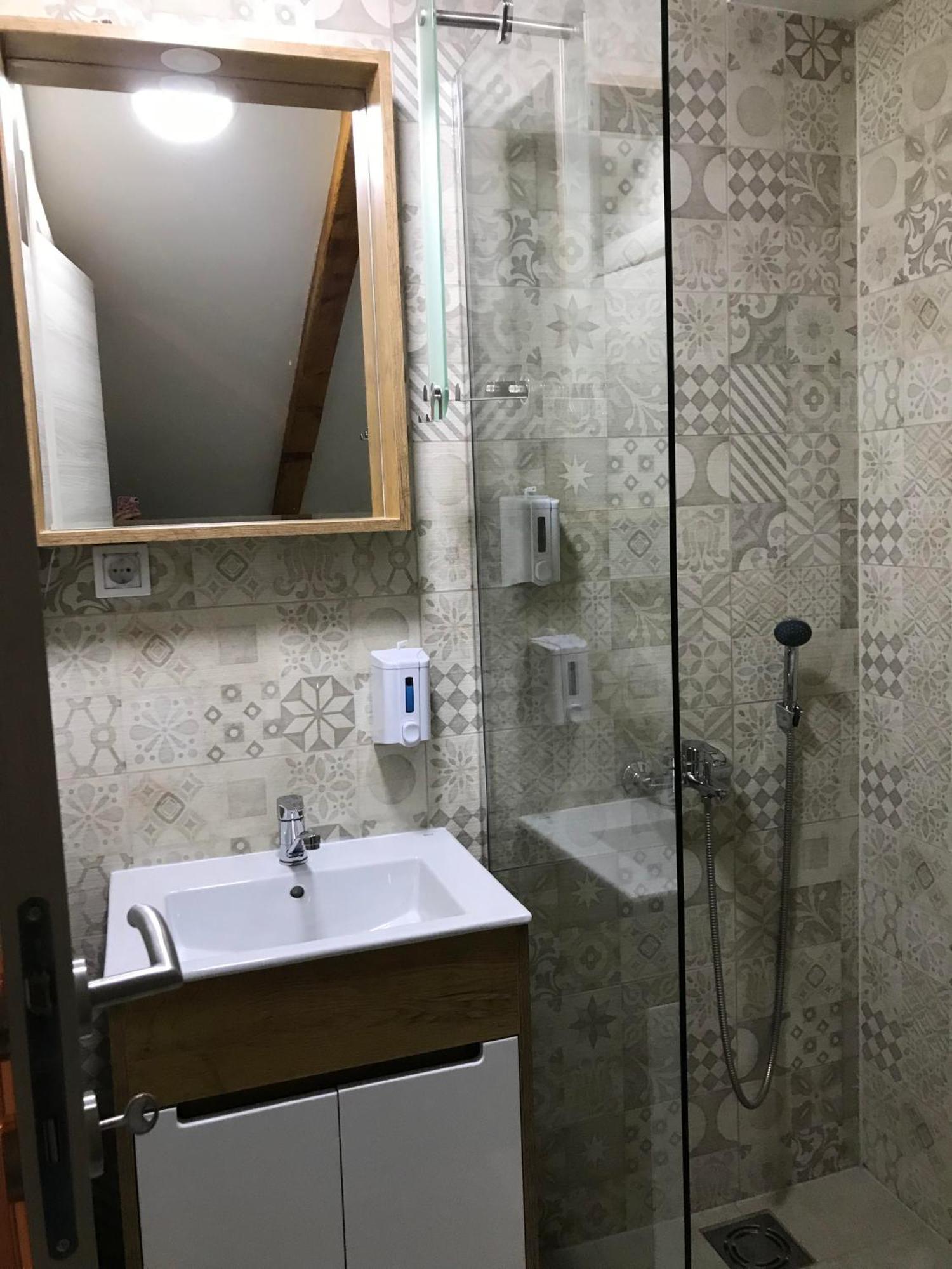 Apartments Pkt Delux Nisz Zewnętrze zdjęcie