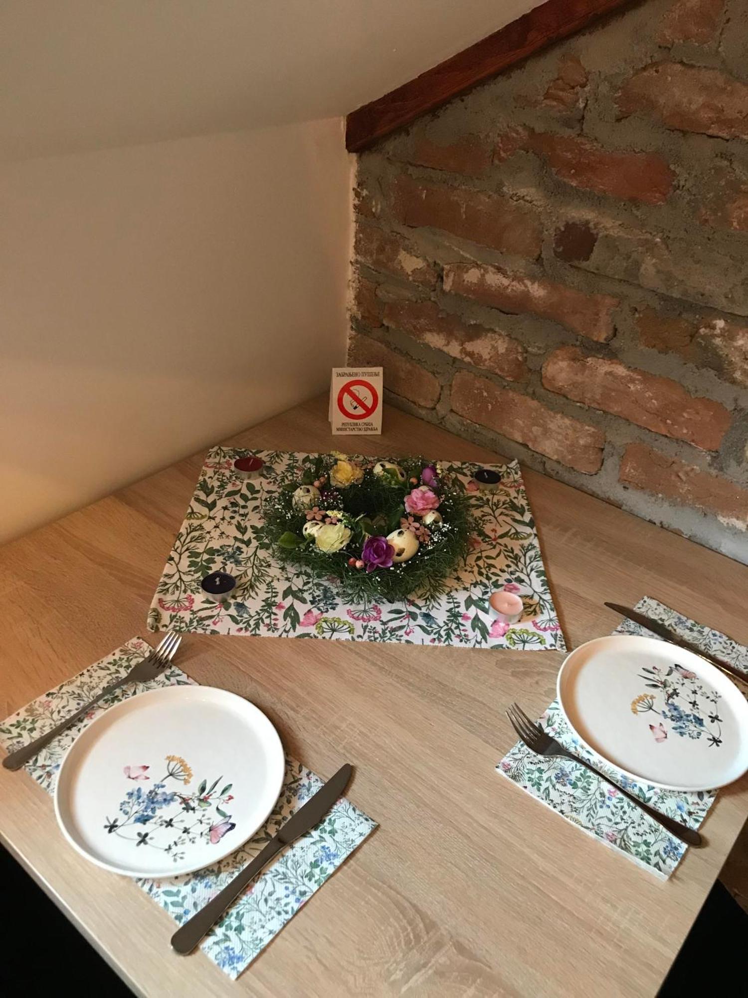 Apartments Pkt Delux Nisz Zewnętrze zdjęcie